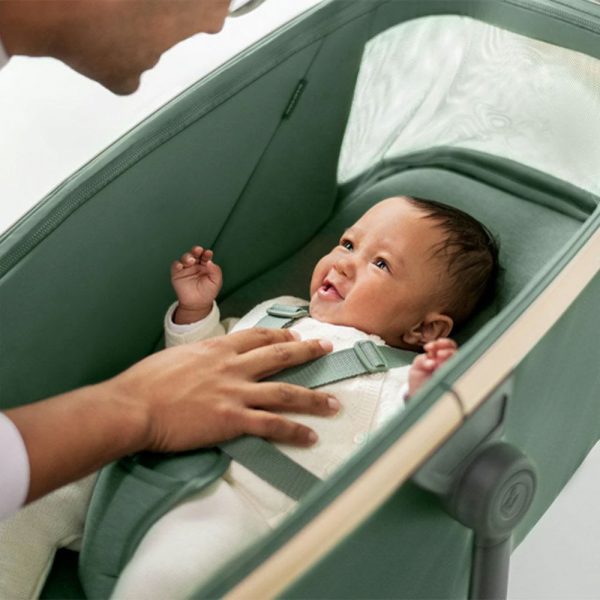 Maxi Cosi Alba all in one bassinet highchair - beyond graphite